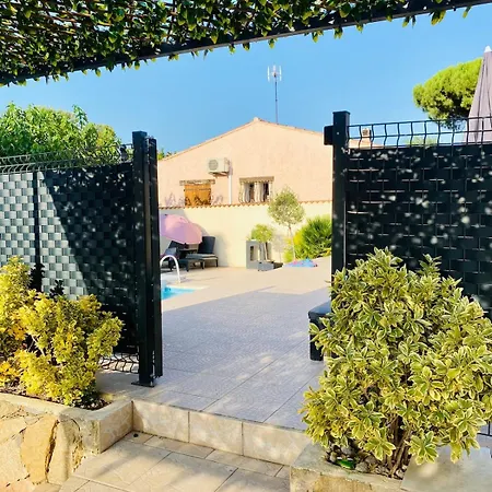 Maisonnette-style Apartment Le Pradet