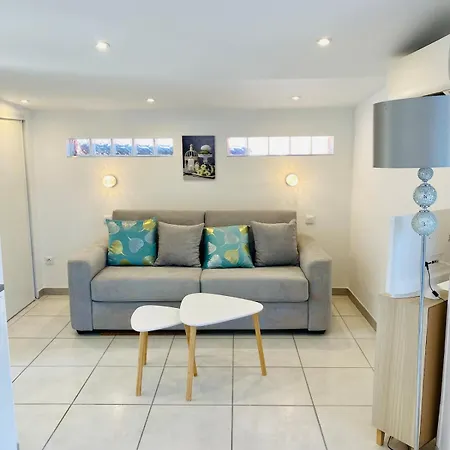 Maisonnette-style Apartment